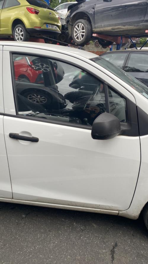 Image Porte avant droit - SUZUKI SPLASH