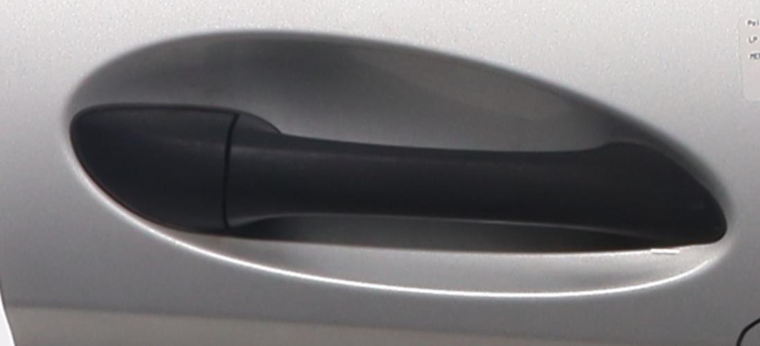 Image Poignee porte avant droit - MERCEDES CLASSE A 169