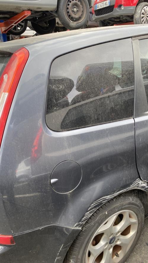 Image Trappe d'essence - FORD C-MAX 1