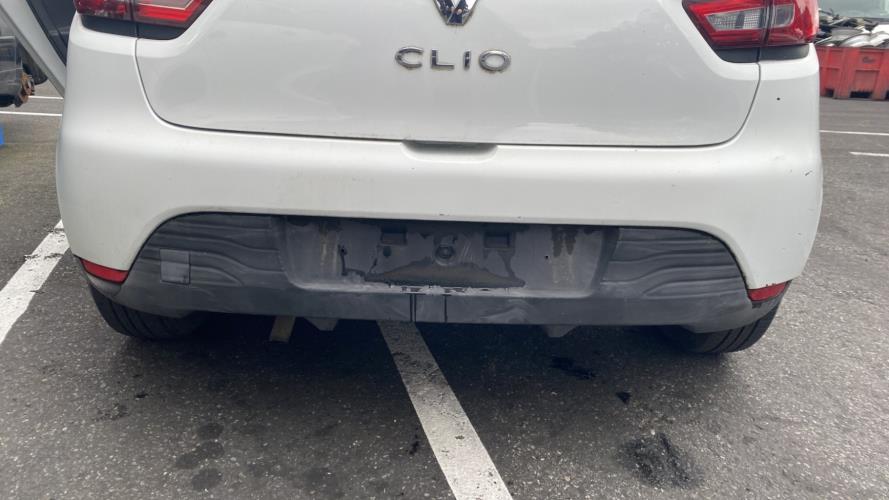 Image Pare choc arriere - RENAULT CLIO 4
