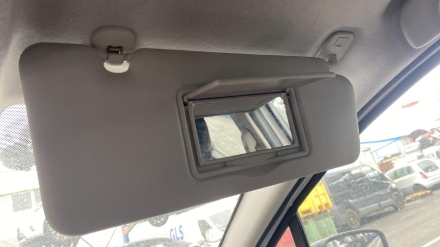 Image Pare soleil droit - RENAULT CLIO 4