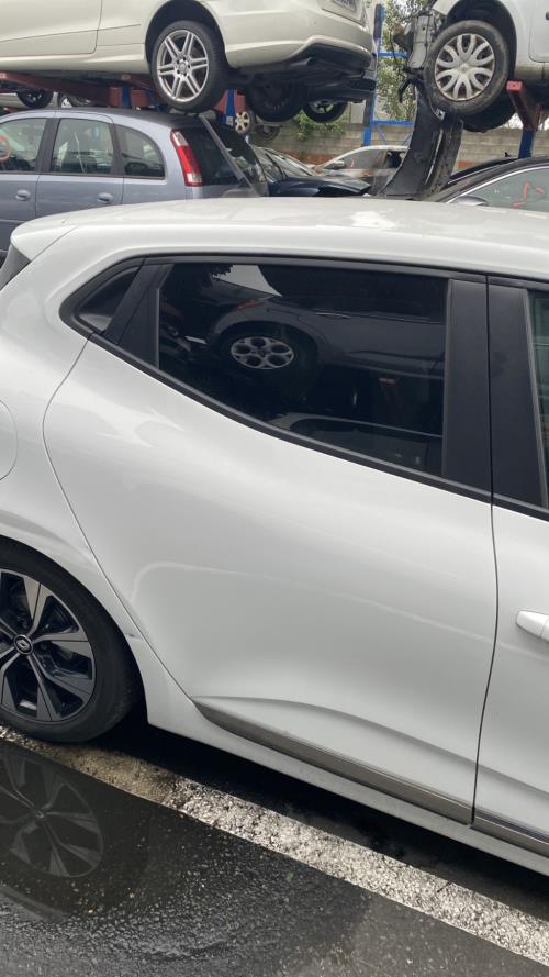 Image Porte arriere droit - RENAULT CLIO 5
