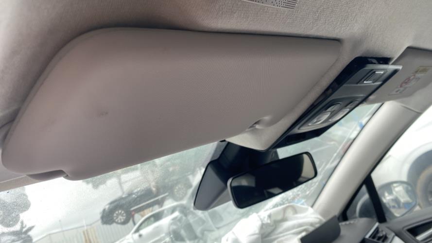 Image Pare soleil gauche - RENAULT CLIO 5