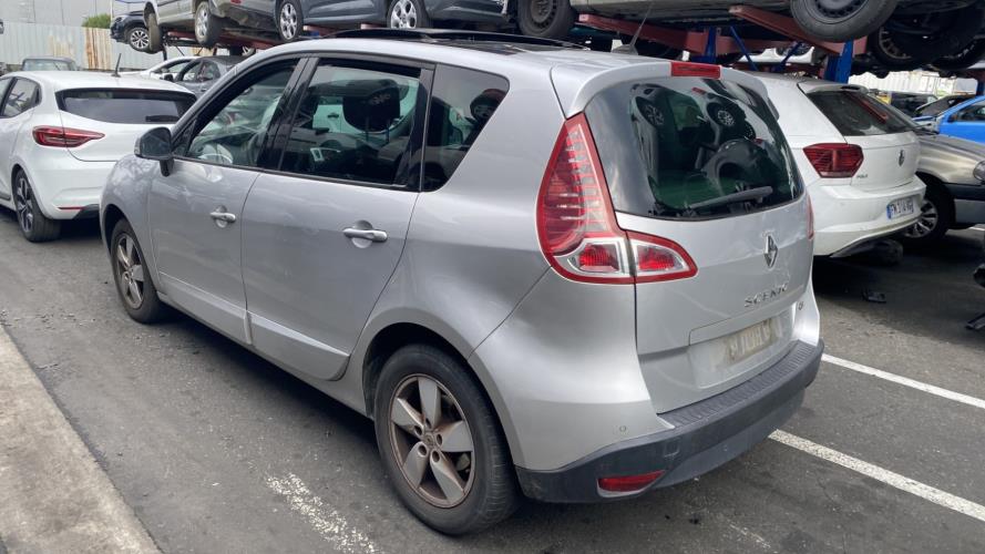Image Feu arriere secondaire gauche (feux) - RENAULT SCENIC 3