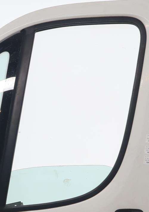 Image Leve vitre electrique avant gauche - PEUGEOT BOXER 3