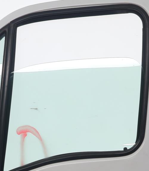 Image Poignee porte avant gauche - RENAULT MASTER 2