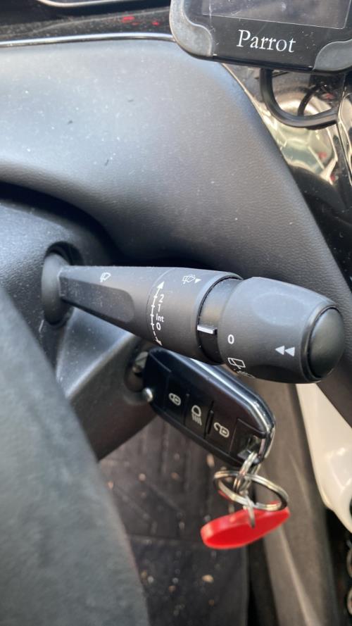 Image Com (Bloc Contacteur Tournant+Commodo Essuie Glace+Commodo Phare) - PEUGEOT 208 1