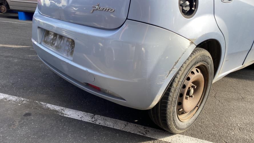 Image Pare choc arriere - FIAT GRANDE PUNTO