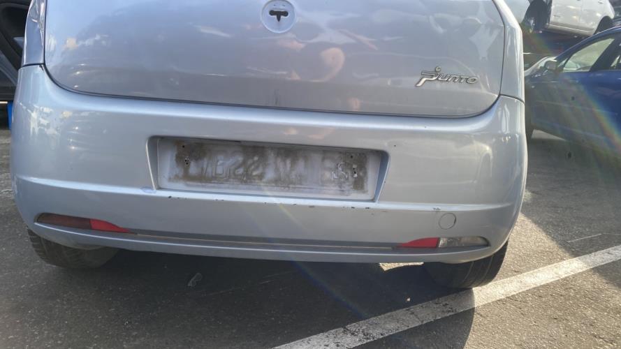 Image Pare choc arriere - FIAT GRANDE PUNTO