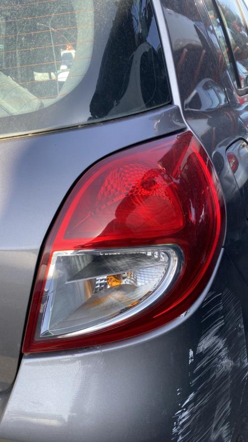 Image Feu arriere principal droit (feux) - RENAULT CLIO 3