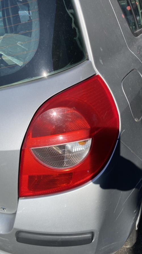 Image Feu arriere principal droit (feux) - RENAULT CLIO 3