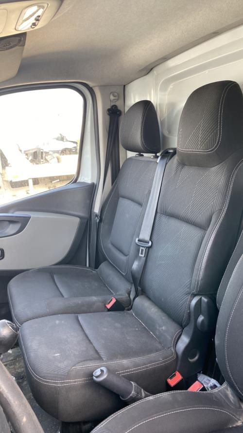 Image Siege avant droit (banquette double) - RENAULT TRAFIC 3 COURT