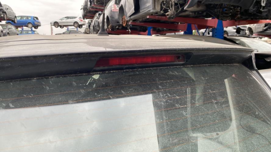 Image Feu arriere stop central - NISSAN MICRA 5