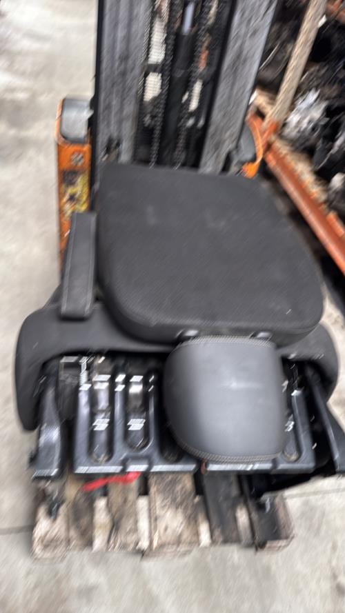 Image Siege avant gauche - RENAULT TRAFIC 3 COURT