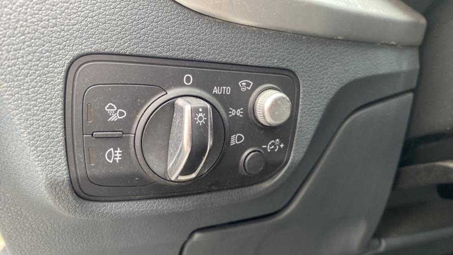Image Commande de phare - AUDI Q2