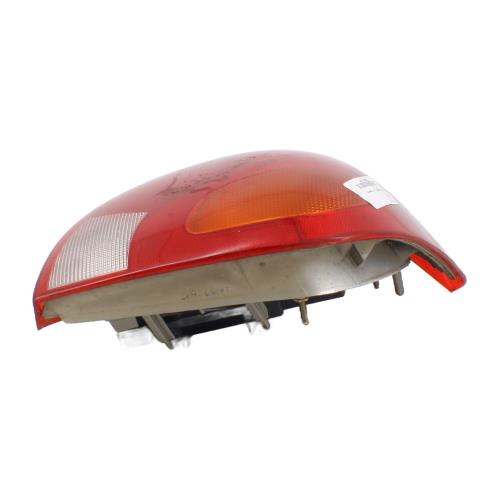 Image Feu arriere principal droit (feux) - FORD FIESTA 4