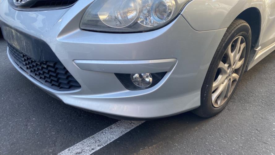 Image Pare choc avant - HYUNDAI I 30 1
