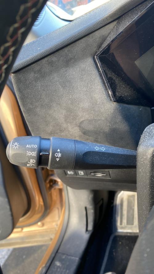 Image Com (Bloc Contacteur Tournant+Commodo Essuie Glace+Commodo Phare) - DS DS4 2