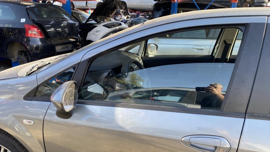 Image Retroviseur droit - FIAT GRANDE PUNTO