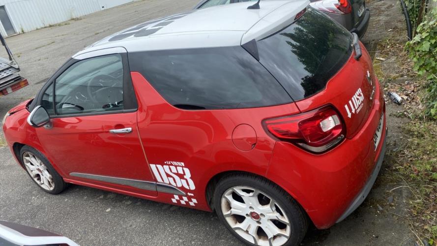 Image Feu arriere principal gauche (feux) - CITROEN DS3