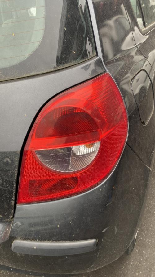 Image Feu arriere principal droit (feux) - RENAULT CLIO 3