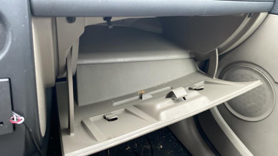 Image Boite a gants - RENAULT CLIO 3