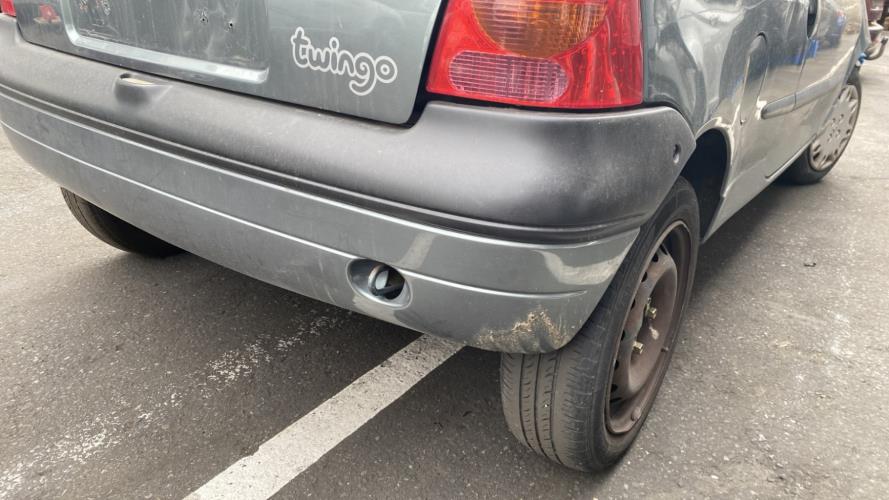 Image Pare choc arriere - RENAULT TWINGO 1