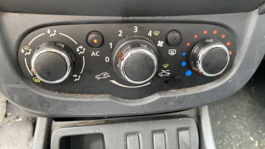 Image Ventilateur chauffage - DACIA DUSTER 1
