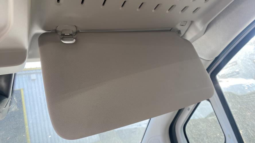Image Pare soleil droit - RENAULT KANGOO 3