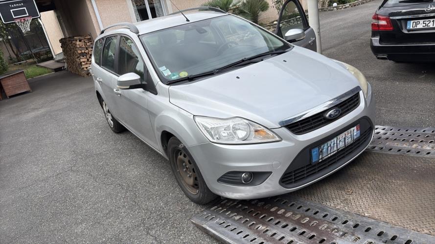 Image Pare choc avant - FORD FOCUS 2