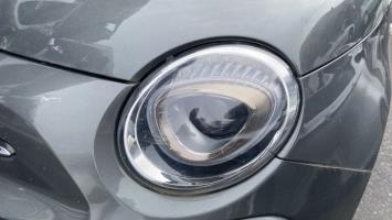 Pièce Auto