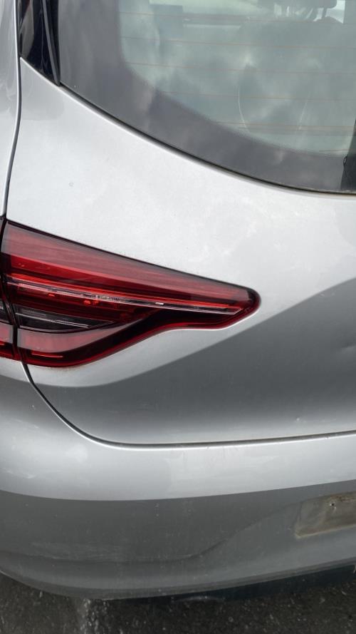 Image Feu arriere secondaire gauche (feux) - RENAULT CLIO 5