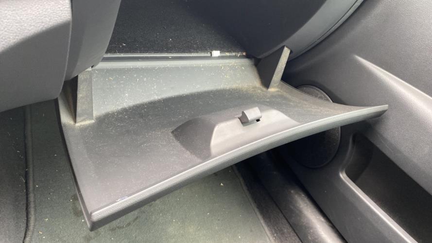 Image Boite a gants - RENAULT LAGUNA 3