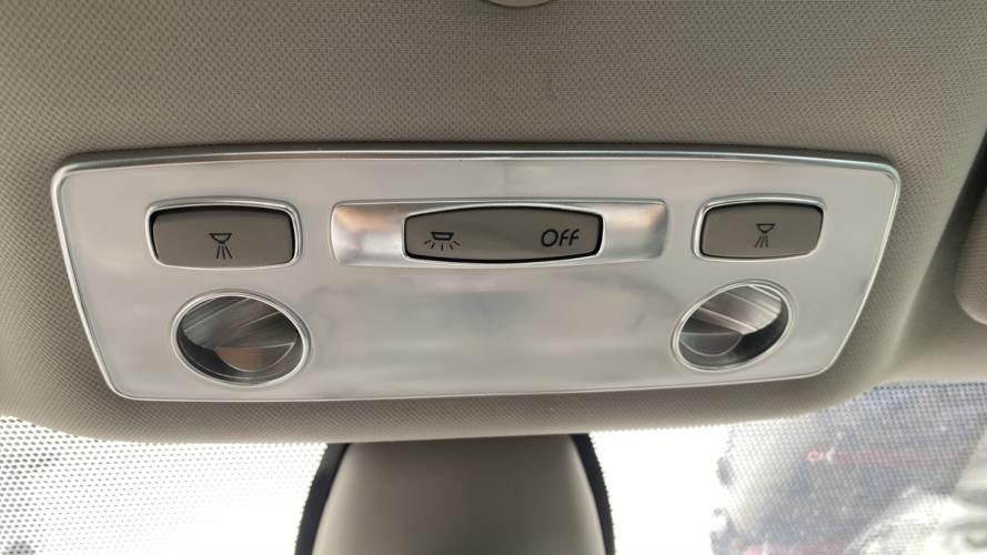 Image Eclairage de plafonnier - RENAULT LAGUNA 3