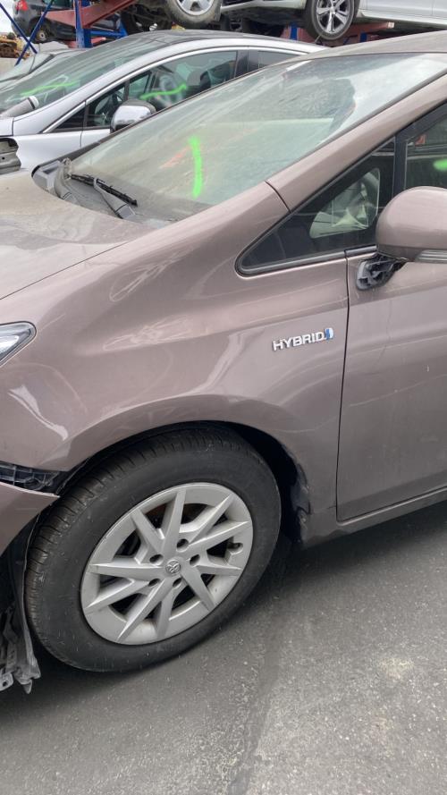 Image Aile avant gauche - TOYOTA PRIUS+