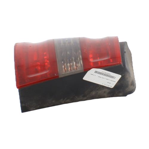 Image Feu arriere principal gauche (feux) - MERCEDES CLASSE B 245