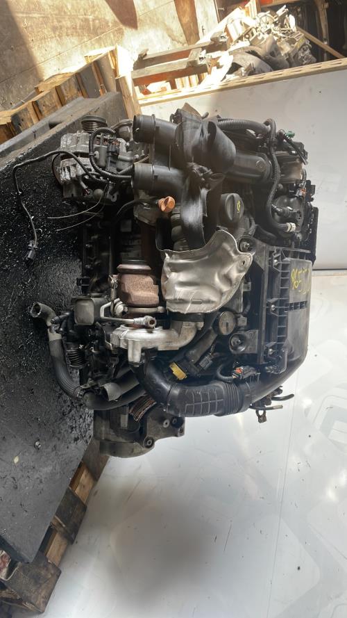 Image Moteur - PEUGEOT 208 1