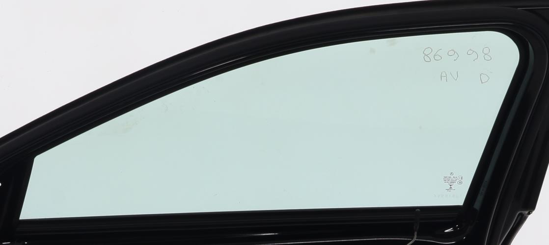 Image Vitre avant droit - MERCEDES CLASSE GLA 156