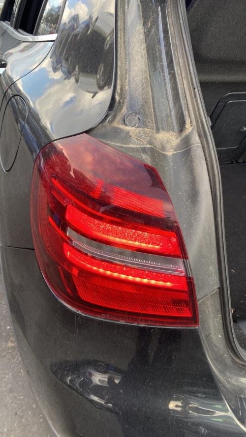 Image Feu arriere principal gauche (feux) - MERCEDES CLASSE GLA 156
