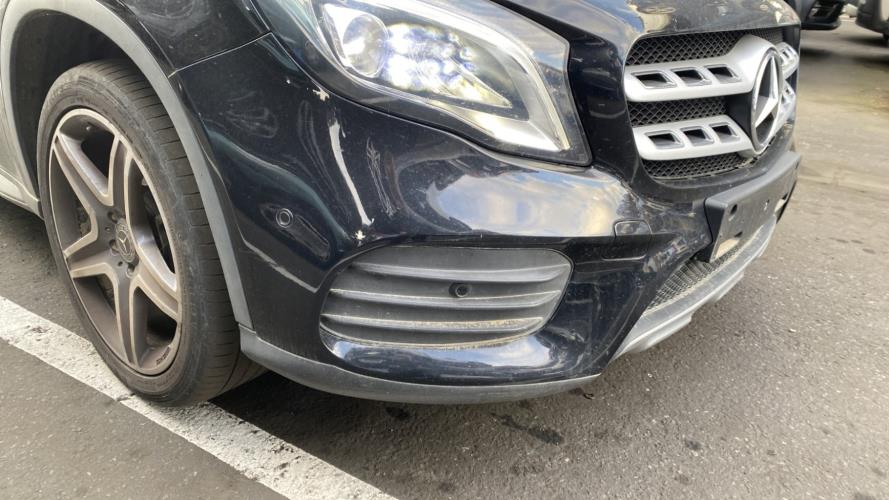 Image Pare choc avant - MERCEDES CLASSE GLA 156