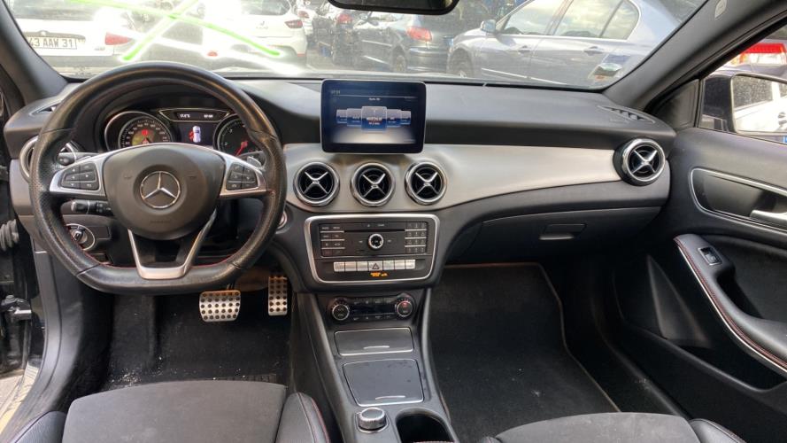 Image Tableau de bord - MERCEDES CLASSE GLA 156