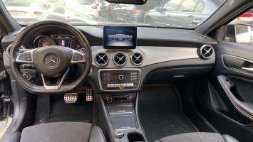 Pièce Auto