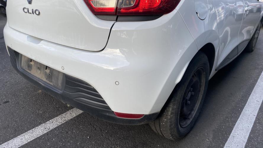 Image Pare choc arriere - RENAULT CLIO 4