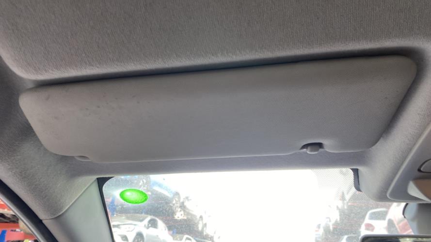 Image Pare soleil gauche - RENAULT CLIO 4