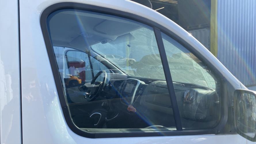 Image Vitre avant gauche - RENAULT TRAFIC 3 COURT