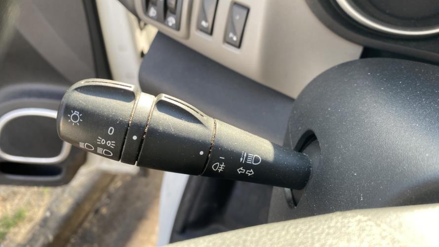 Image Com (Bloc Contacteur Tournant+Commodo Essuie Glace+Commodo Phare) - RENAULT TRAFIC 3 COURT