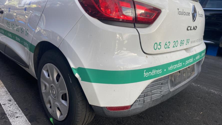 Image Pare choc arriere - RENAULT CLIO 4