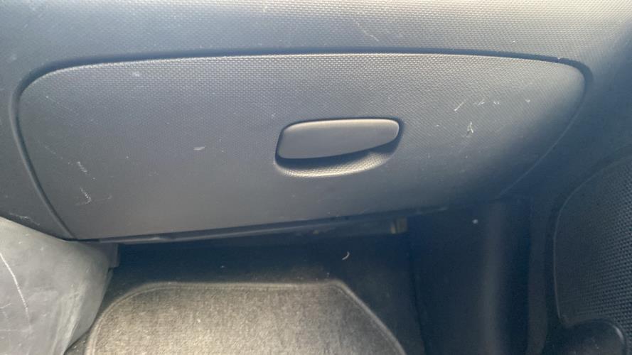 Image Boite a gants - RENAULT CLIO 4