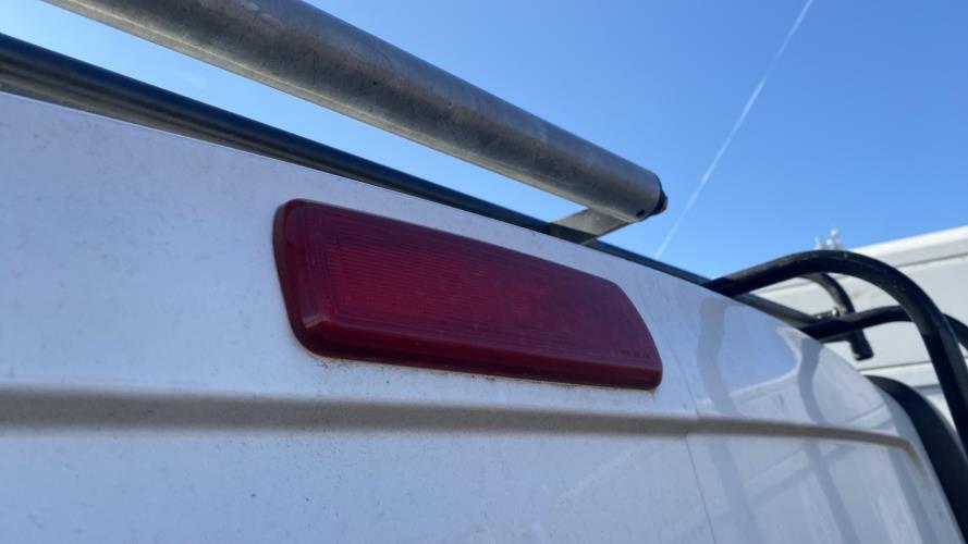 Image Feu arriere stop central - RENAULT TRAFIC 3 COURT