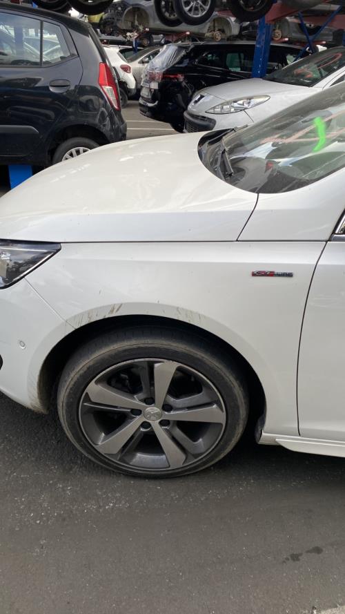 Image Aile avant gauche - PEUGEOT 308 2 SW